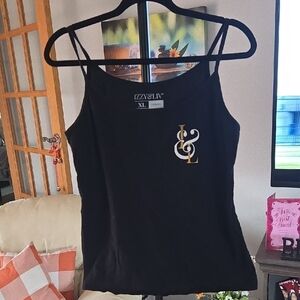 IZZY&LIV Black Tank Top ✨️🖤 SIZE XL   ✨️🖤